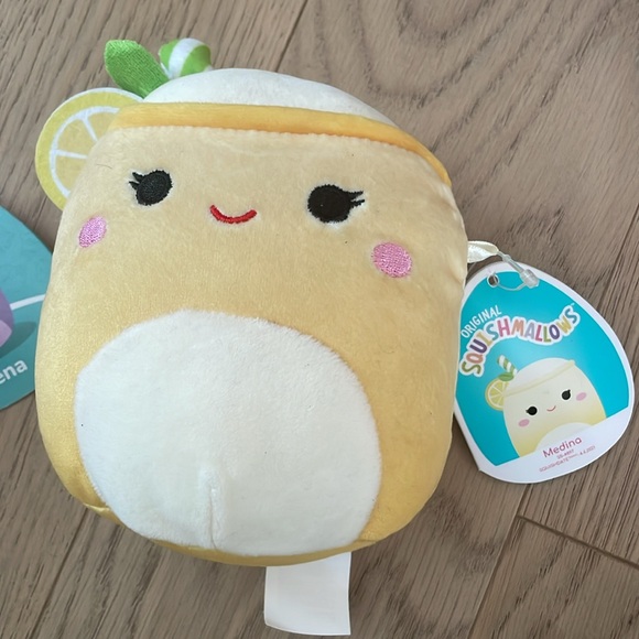 Squishmallow set of two: Glena and Medina - Picture 3 of 5